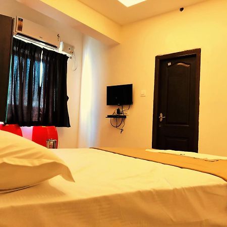 Cosmo Lodge Mangaluru Exterior foto
