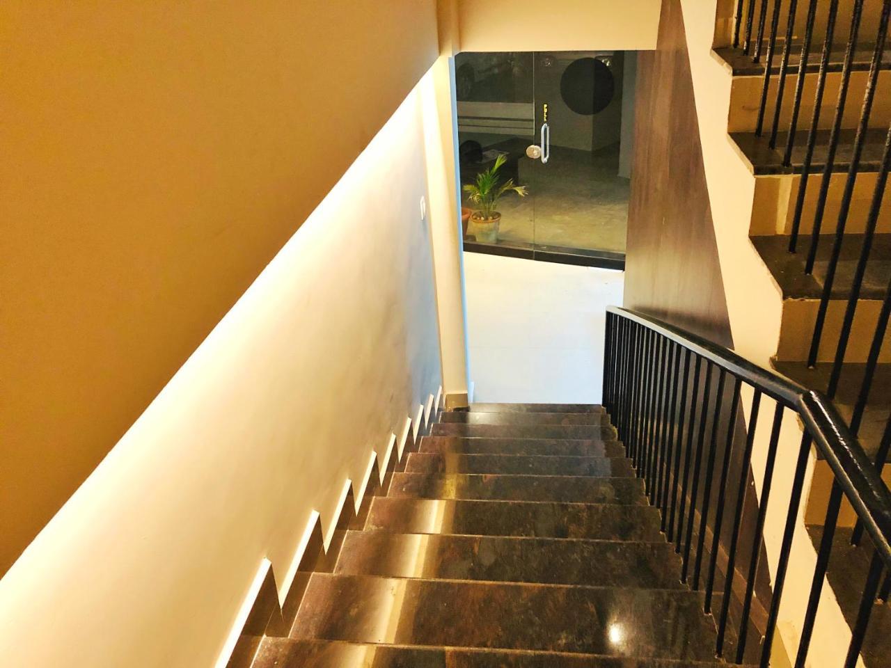 Cosmo Lodge Mangaluru Exterior foto